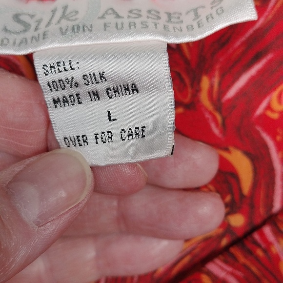 Diane Von Furstenberg Silk Assets Women's 100% Silk Size Large - Picture 3 of 9